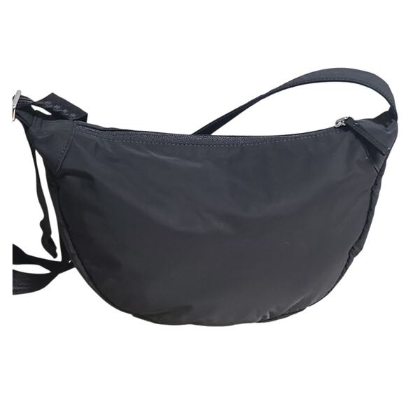 Athleta All About Crossbody Polyester Bag Black Medium GUC Adjustable Strap - Picture 2 of 6